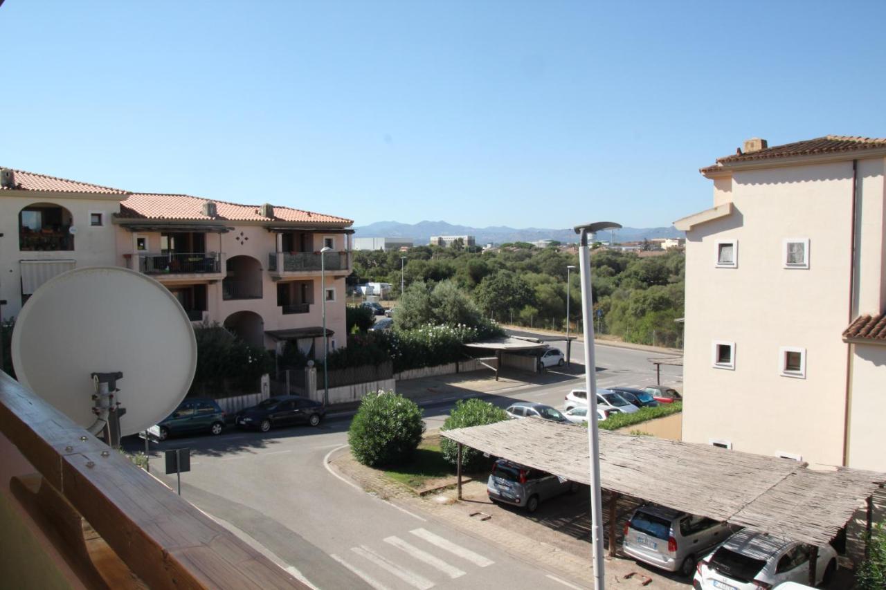 Magibac Due - Casa Vicino Aeroporto E Mater Olbia Apartment Exterior photo